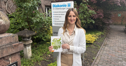 Zu sehen ist Polina Lehmann, Fachkraft für Glücksspielprävention und -beratung bei der Fachstelle Sucht Oldenburg.