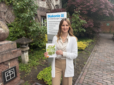 Zu sehen ist Polina Lehmann, Fachkraft für Glücksspielprävention und -beratung bei der Fachstelle Sucht Oldenburg.