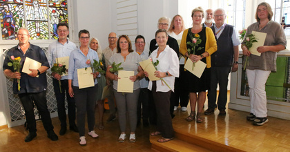 Elf neue Notfallseelsorgerinnen und -seelsorger sind von Oberkirchenrätin Gudrun Mawick in einem Gottesdienst in der Kapelle des Oberkirchenrats in Oldenburg in ihre neue Aufgabe eingeführt worden.