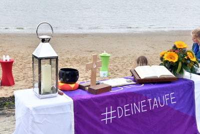 Südstrandtaufe in Wilhelmshaven
