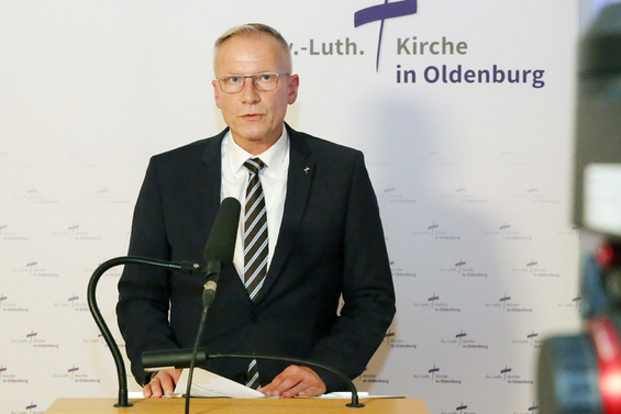 Oberkirchenrat Frank Lütjelüschen