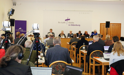 Von Donnerstag bis Sonnabend tagt die Synode der Ev.-Luth. Kirche in Oldenburg im Evangelischen Bildungshaus in Rastede.