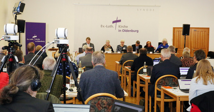 Von Donnerstag bis Sonnabend tagt die Synode der Ev.-Luth. Kirche in Oldenburg im Evangelischen Bildungshaus in Rastede.