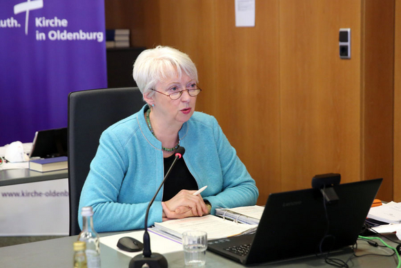 Synodale Birgit Osterloh, Vorsitzende des Finanz- und Personalausschusses