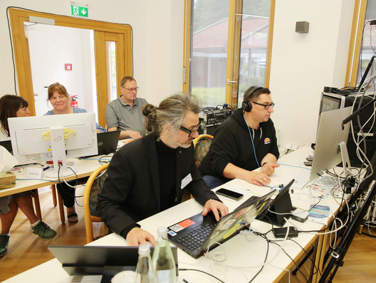 Auf diesem Bild ist das Technik-Team zu sehen.