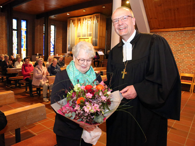 Über sehr viele Jahre habe Blütchen das Gesicht dieser Synode entscheidend mitgeprägt, so Adomeit.