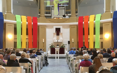 Gottesdienst zum CSD in der Oldenburger Lambertikirche