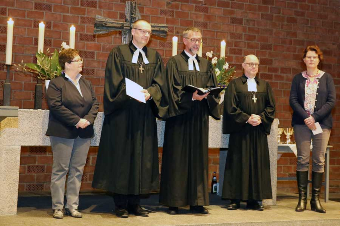 Einführung von Pfarrer Thomas Adomeit als nebenamtliches Mitglied des Oberkirchenrates.
