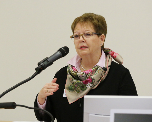 Synodenpräsidentin Sabine Blütchen