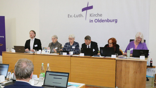 Das Präsidium der oldenburgischen Synode