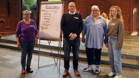 Vorbereitungs-Team des Fortbildungstages Gleichstellung (von links nach rechts): Pfarrerin Barbara Bockentin, Kim König, Volker Pickrun und die Gleichstellungsbeauftragte der oldenburgischen Kirche Doris Vogel-Grunwald. Nicht auf dem Foto: Marcel Hackler.