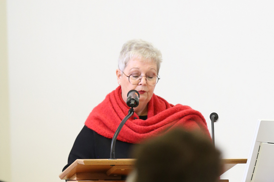 Synodenpräsidentin Sabine Blütchen mit ihrer Einbringungsrede.