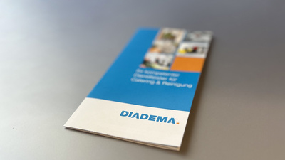 Das Symbolbild zeigt eine Broschüre von Diadema.