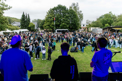 Zu sehen ist das Konfi-Event unter dem Motto: „MACH DEIN DING“ mit 1.300 jungen  Menschen in Vechta.