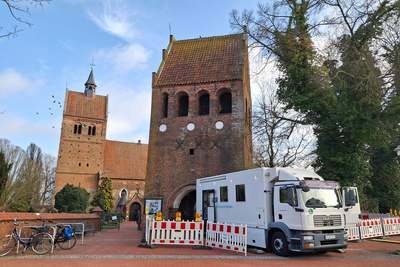 Am 1. März übertrugen NDR und WDR einen Radiogottesdienst aus der St.-Johannes-Kirche in Bad Zwischenahn.