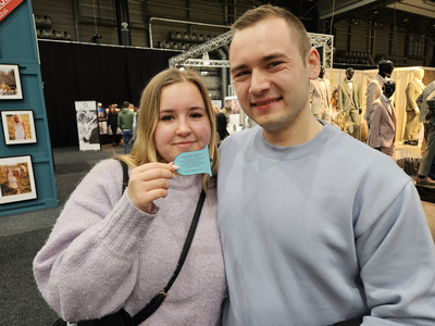 Auch Aleksandra und Jan freuen sich über ihren Trauspruch.