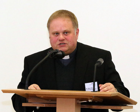 Synodaler Pfarrer Dr. Oliver Dürr