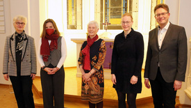 Einführungsgottesdienst in der Oldenburger Kapelle des Oberkirchenrats (von links nach rechts): Oberkirchenrätin Gudrun Mawick, Heide Grünefeld aus Varel, Annja Katharina Woida aus Schortens, Nadine Carina Waitz aus Oldenburg und Pfarrer Cornelius Grohs.